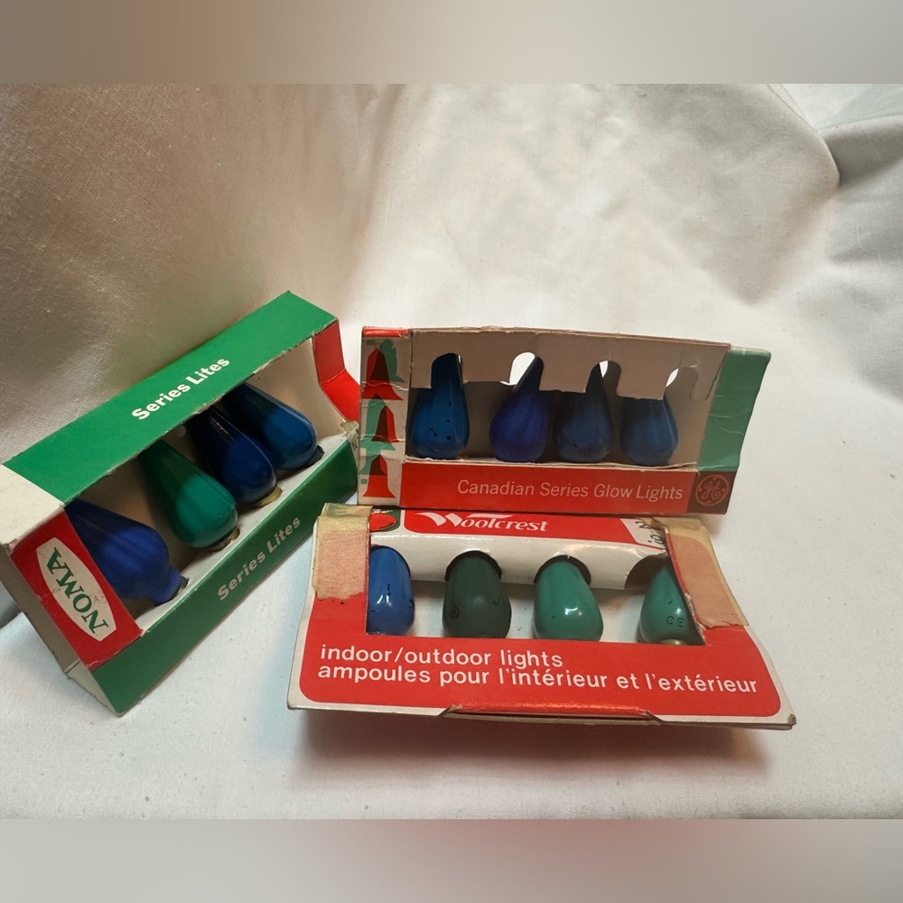 Vintage Noma, GE and Woolcreat holiday lights